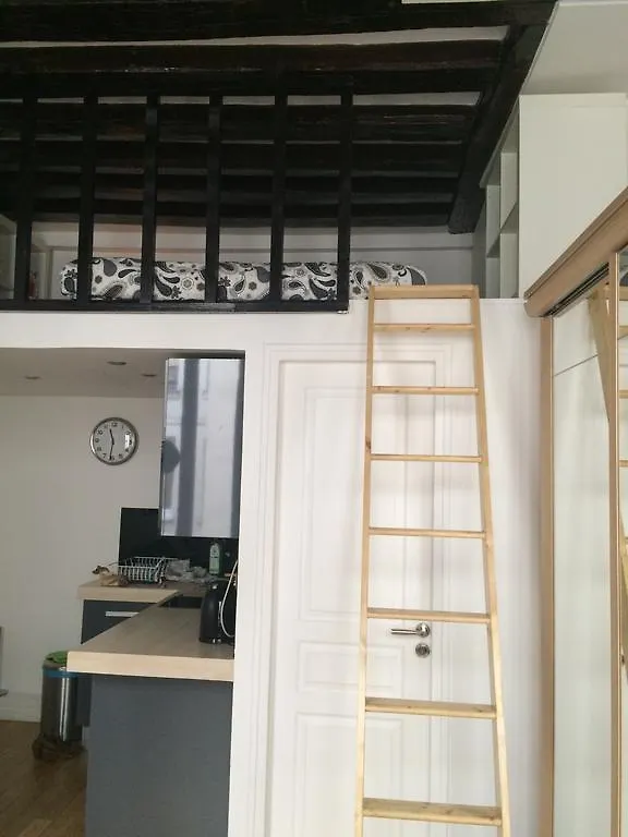 Lovely Studio Center Of *